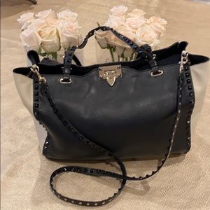 Valentino Garavani Rockstud Tote LIMITED EDITION